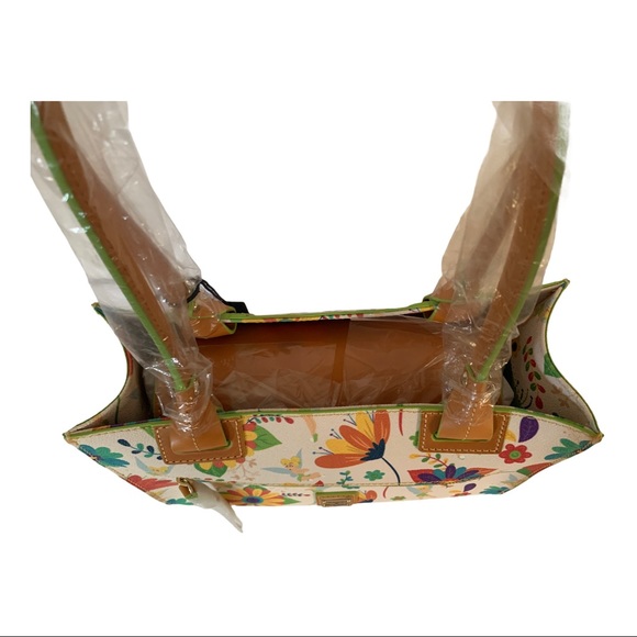 Disney Dooney & Bourke Tinker Bell Tote. New w/tag - Picture 5 of 12